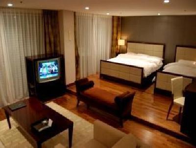 фото отеля Lake Hills Jeju Golftel Resort