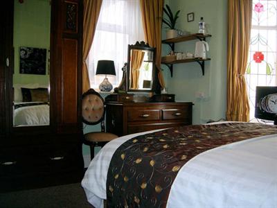 фото отеля Pembroke Guest Accommodation Blackpool
