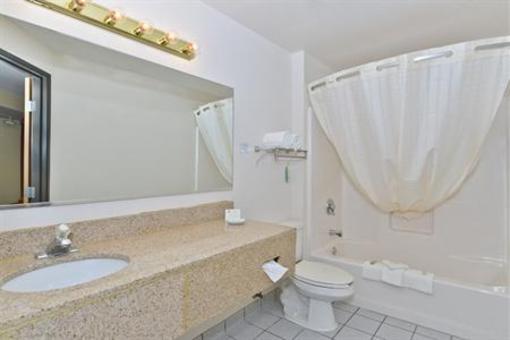 фото отеля BEST WESTERN Airport Inn & Suites/KCI North