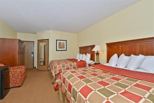 фото отеля BEST WESTERN Airport Inn & Suites/KCI North