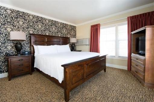 фото отеля Lafayette Hotel & Suites San Diego