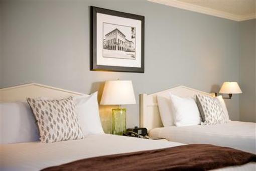 фото отеля Lafayette Hotel & Suites San Diego