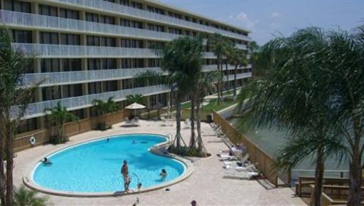 фото отеля BEST WESTERN Bay Harbor Hotel
