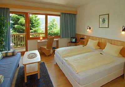 фото отеля Gartenhotel Rosenhof