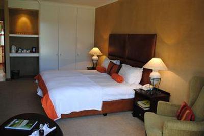 фото отеля Tarragona Lodge