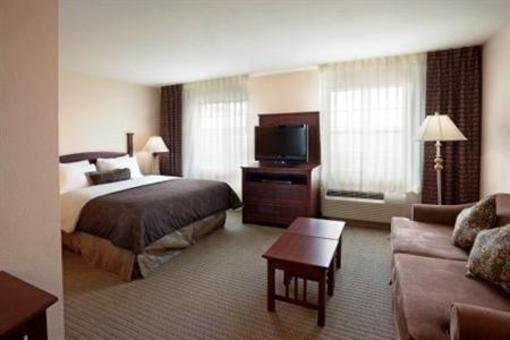 фото отеля Staybridge Suites San Antonio NW near Six Flags Fiesta Texas