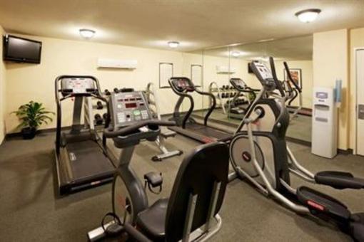 фото отеля Staybridge Suites San Antonio NW near Six Flags Fiesta Texas