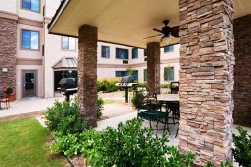 фото отеля Staybridge Suites San Antonio NW near Six Flags Fiesta Texas