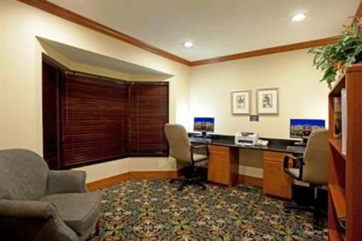 фото отеля Staybridge Suites San Antonio NW near Six Flags Fiesta Texas