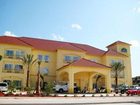 фото отеля La Quinta Inn & Suites Winnie