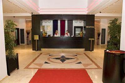 фото отеля Phoenicia Express Hotel