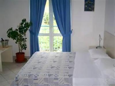 фото отеля Piccolo Mondo Hotel Acquappesa