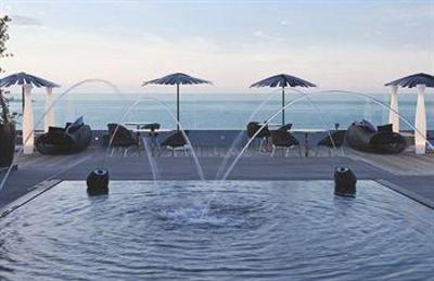 фото отеля Radisson Blu 1835 Hotel & Thalasso
