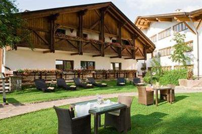 фото отеля Ganischgerhof Mountain Resort & Spa Deutschnofen