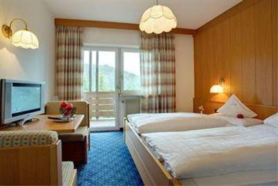 фото отеля Ganischgerhof Mountain Resort & Spa Deutschnofen