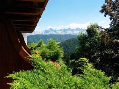 фото отеля Ganischgerhof Mountain Resort & Spa Deutschnofen