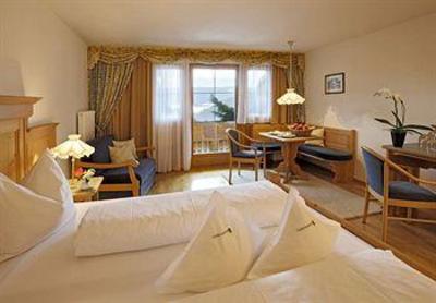 фото отеля Ganischgerhof Mountain Resort & Spa Deutschnofen