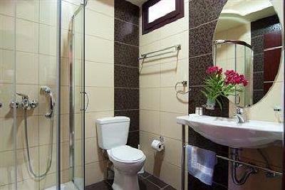 фото отеля Canadian Hotel