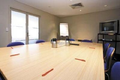 фото отеля Travelodge Hotel Garden City Brisbane