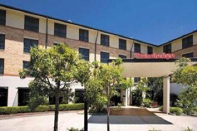 фото отеля Travelodge Hotel Garden City Brisbane