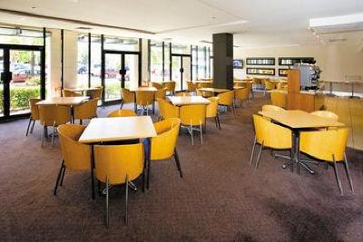 фото отеля Travelodge Hotel Garden City Brisbane