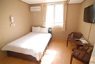 фото отеля Uljiro Co-op Residence