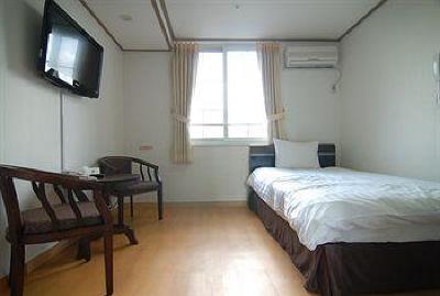 фото отеля Uljiro Co-op Residence