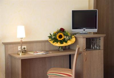 фото отеля Ringhotel Wittelsbacher Hoh