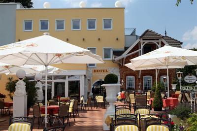 фото отеля Ringhotel Wittelsbacher Hoh