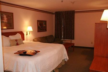 фото отеля Hampton Inn Portage