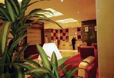 фото отеля Golden Tulip Hotel Sharjah