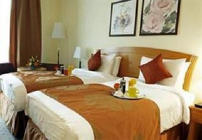 фото отеля Golden Tulip Hotel Sharjah