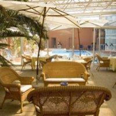 фото отеля Hotel Arles Plaza