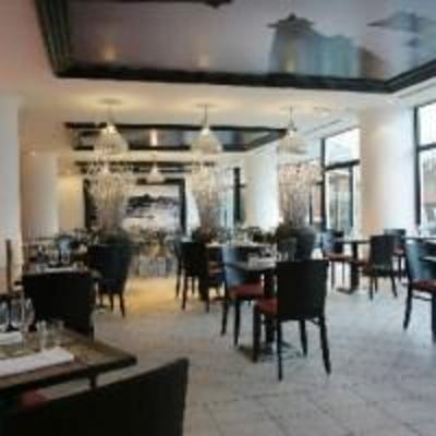 фото отеля Hotel Arles Plaza