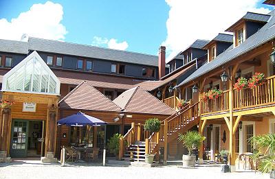 фото отеля Hotel Le Lion D'Or Pont-l'Eveque