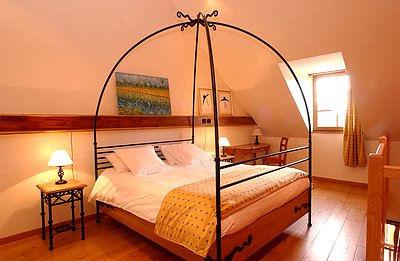 фото отеля Hotel Le Lion D'Or Pont-l'Eveque