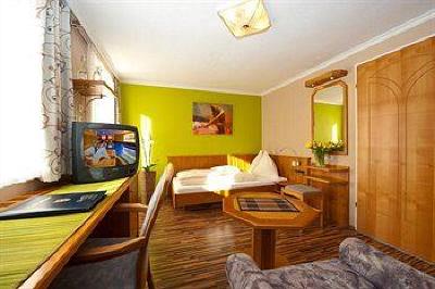 фото отеля Hotel Winzer