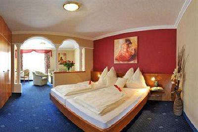 фото отеля Hotel Winzer