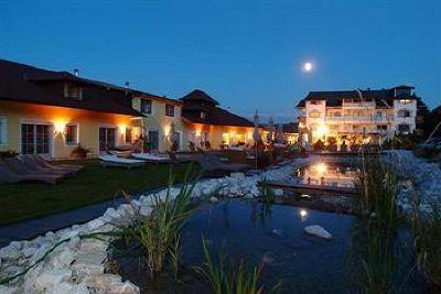 фото отеля Hotel Winzer