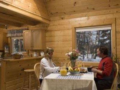 фото отеля Hatcher Pass Bed & Breakfast