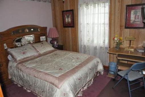 фото отеля Julia's Cajun Country B&B Hotel