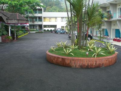 фото отеля Tanjung Plaza Hotel