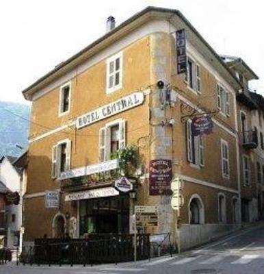 фото отеля Hotel Central Saint-Pierre-d'Albigny