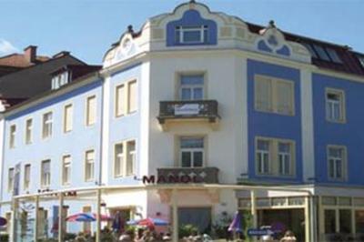 фото отеля Hotel Garni Schwarzer Adler