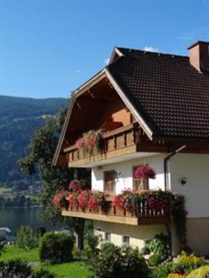 фото отеля Gasthof Neuhof Ossiach