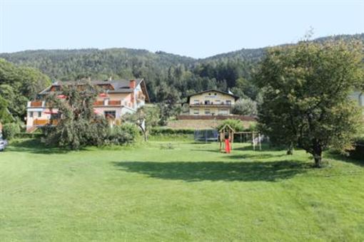 фото отеля Gasthof Neuhof Ossiach