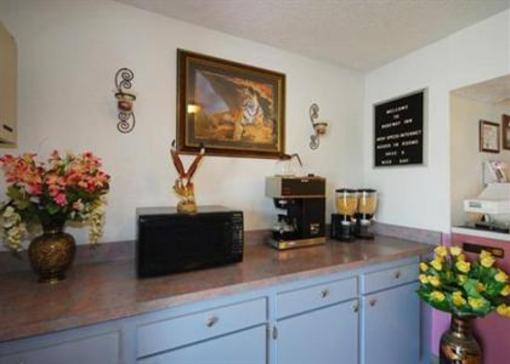 фото отеля Rodeway Inn Chapmanville