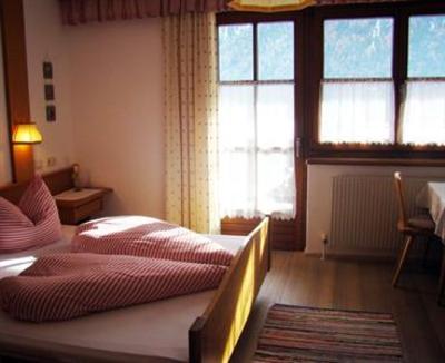 фото отеля Bauernhof Pension Schottenhof Fulpmes
