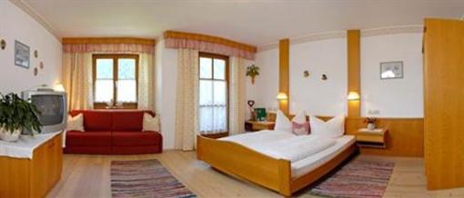фото отеля Bauernhof Pension Schottenhof Fulpmes