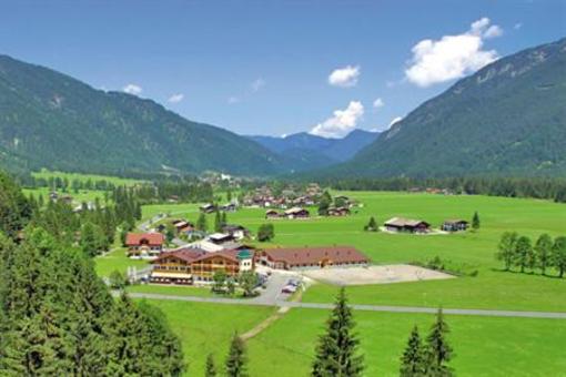 фото отеля Landhotel Strasserwirt Sankt Ulrich am Pillersee